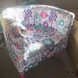 Cute Barrel Chair for Child