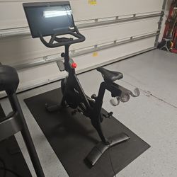 Peloton Bike+
