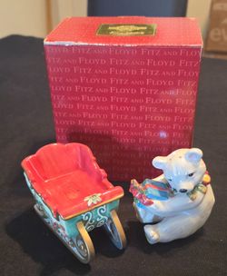 Fitz and Floyd Enchanted Holiday Salt and Pepper Shakers Set - 19/1454