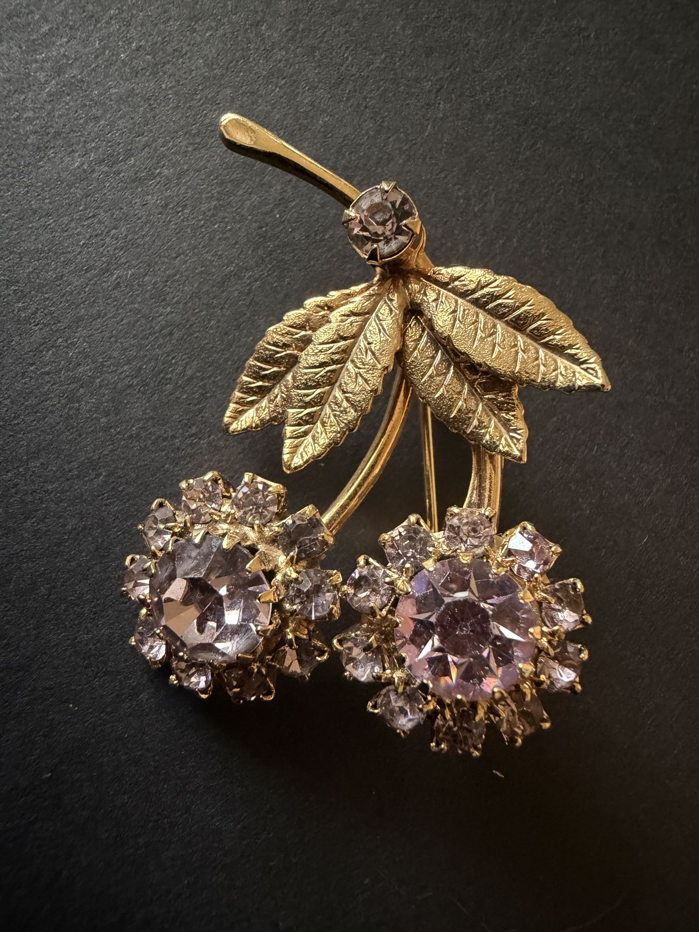 1950’s gold tone pink purple rhinestone Cherry Blossom flower stem brooch pin!