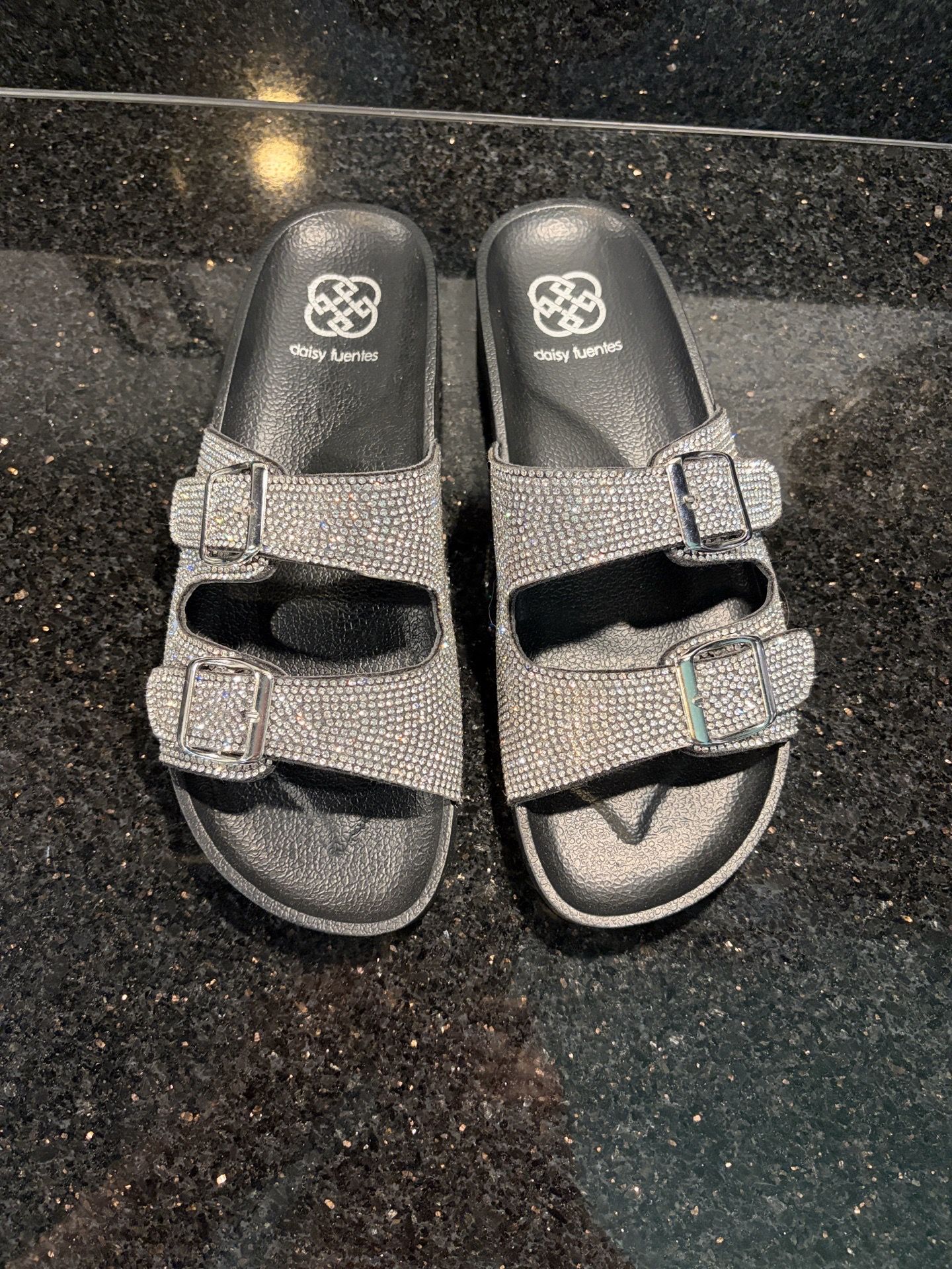 Daisy Fuentes Sparkling Black Slide Sandals Size 10