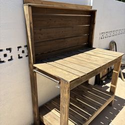 Potting Bench 