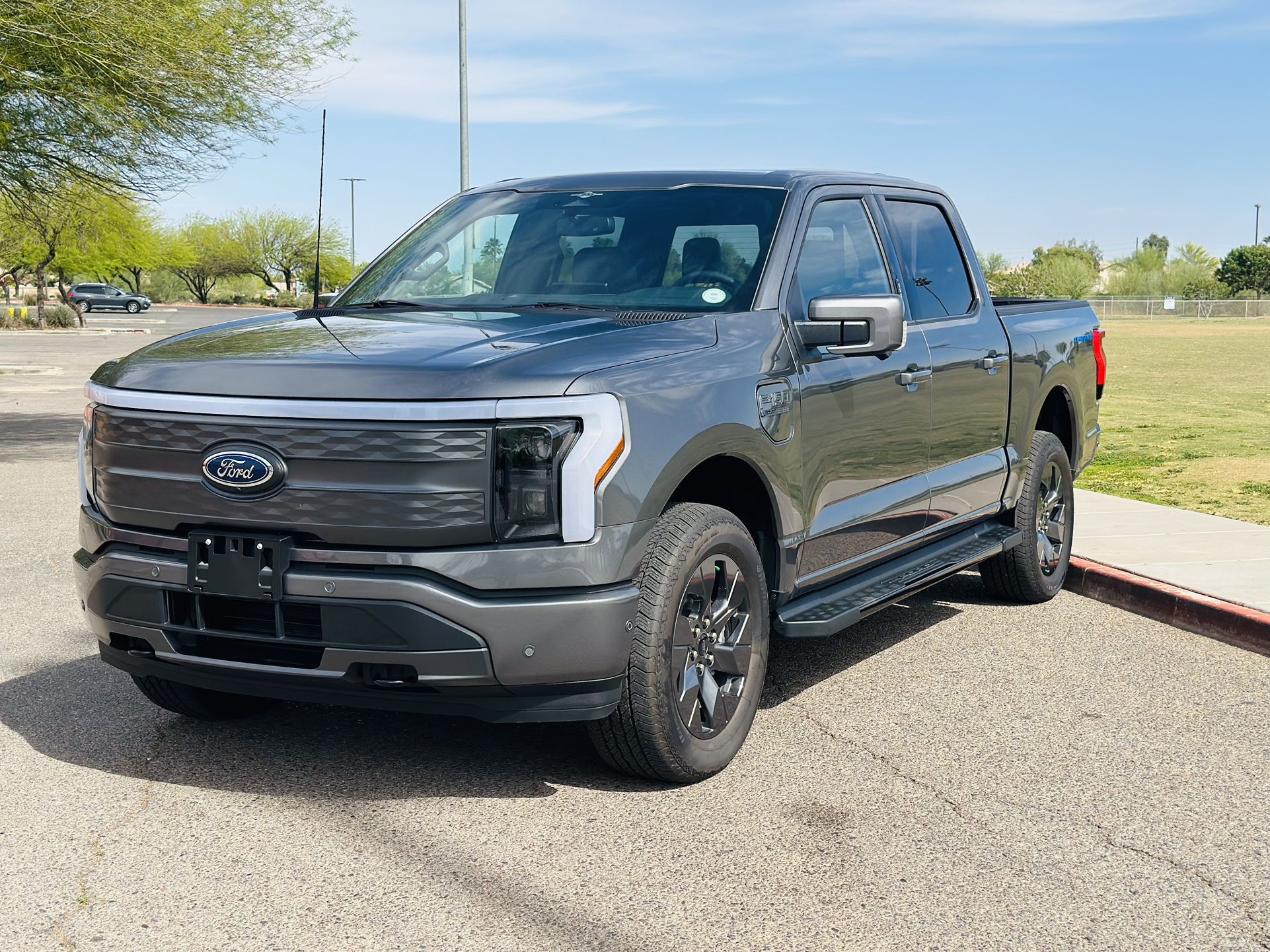 2023-ford-f150-lightning-lariat-4wd-new-no-tax-for-sale-in-gilbert