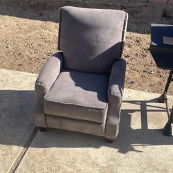 Free Recliner 
