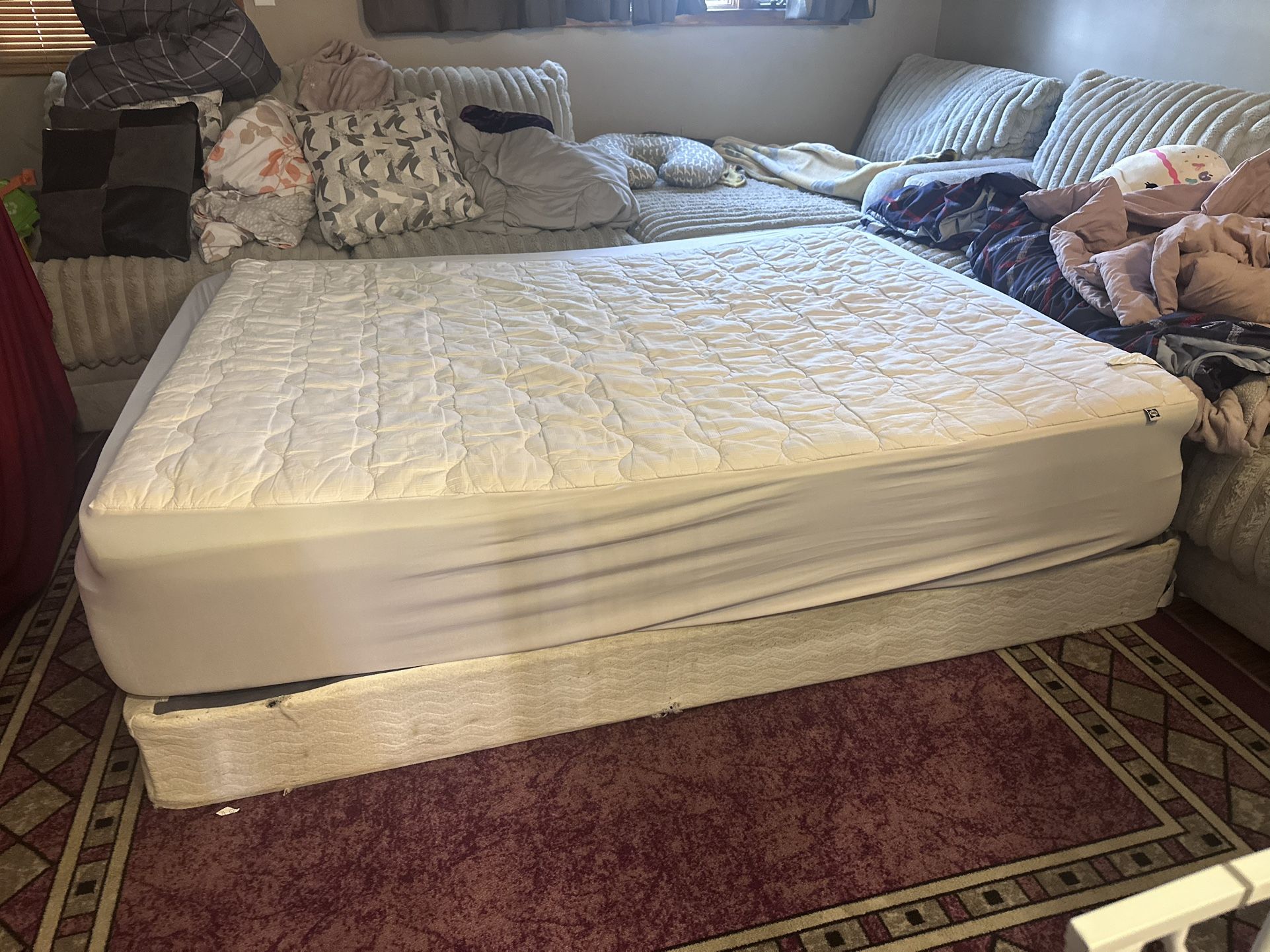 Queen Size Mattress And Metal Box Spring And Foam Topper