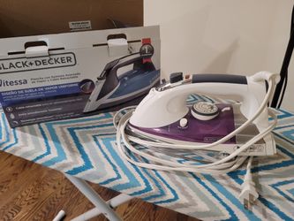 Black and Decker Iron