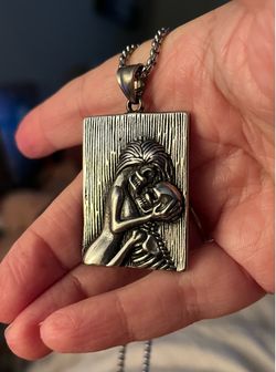 Skulls in Love Forever! Stainless Steel Pendant & Chain!