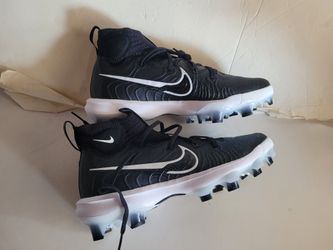 Nike Baseball Cleats Size 7.5
