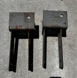 Simpson Strong-Tie ECC44 joist hangers