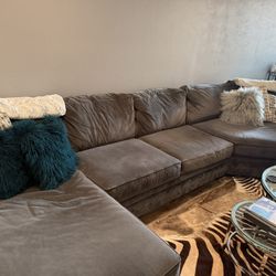 Gray Sectional Sofa with Chaise