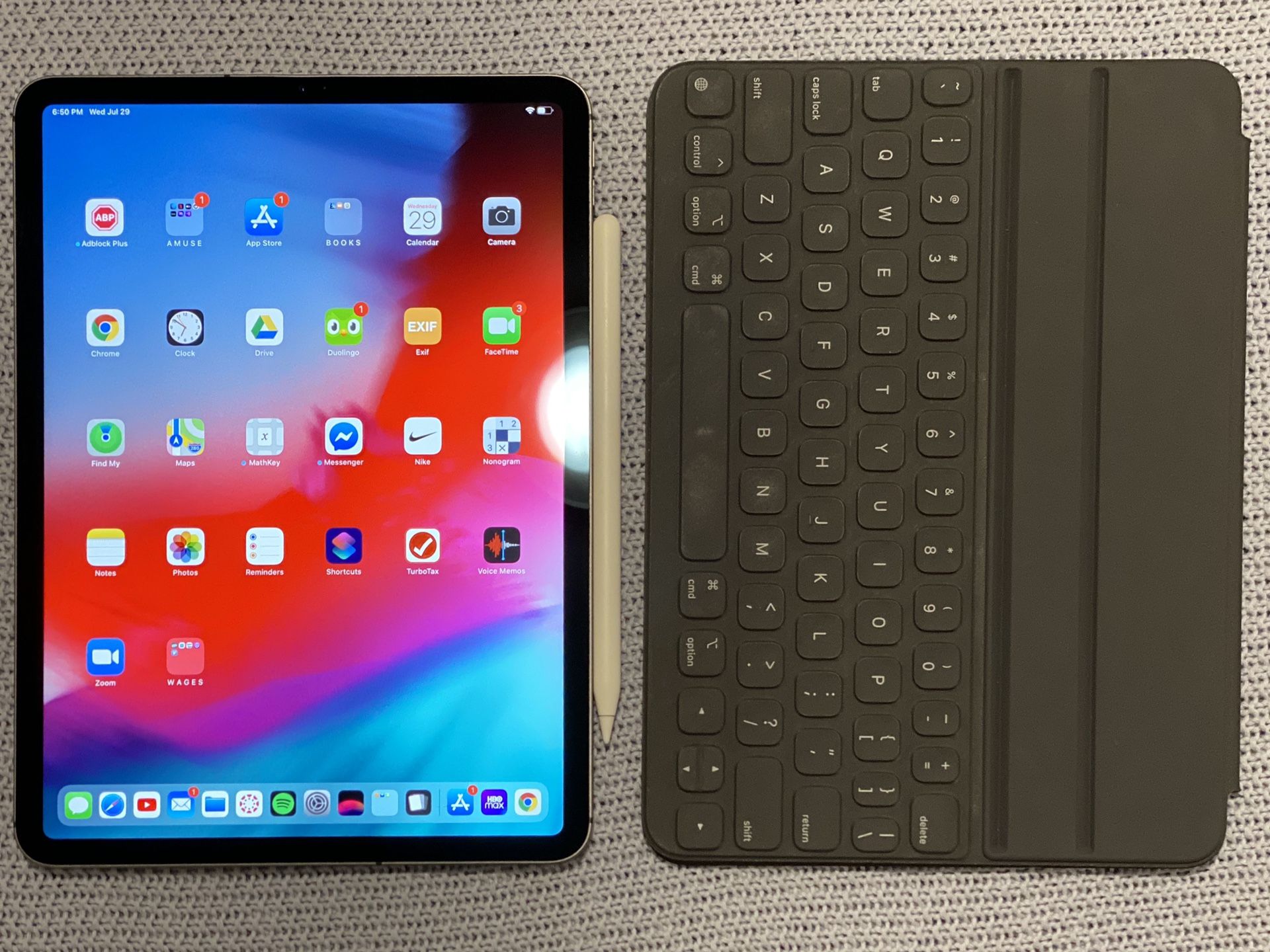 Apple iPad Pro 11” - 3rd Gen - 64GB - Cellular - NU0T2LL/A
