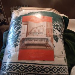 Comforter
