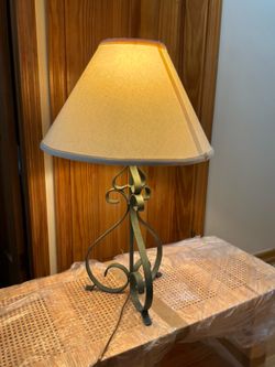 Vintage Wrought Iron Table Lamp – Excellent Condition