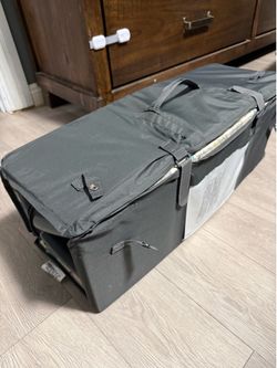 Portable Crib / Playard