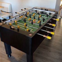 Tornado Foosball Table With Balls 