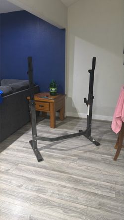 Squat rack