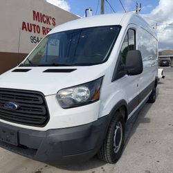 2018 Ford Transit