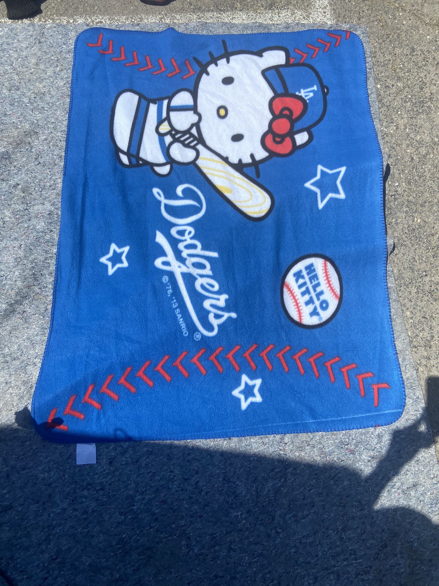 Hello Kitty Dodgers Blanket