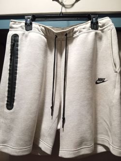 Nike Men's Tech Fleece Shorts