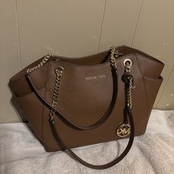 Michael Kors Jet Set Large Saffiano Leather Shoulder Bag In Color Luggage