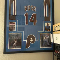 Peter Rose Jersey Signed And Framed