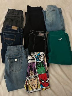 girl’s size 14 jean’s.