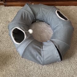 Cats Sleep And Play Toy Tube Made Of Cloth
