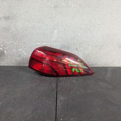 2019-2020-2021 HYUNDAI TUCSON RIGHT TAIL LIGHT OEM USED #9632