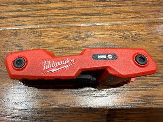 Milwaukee MM folding hex key set