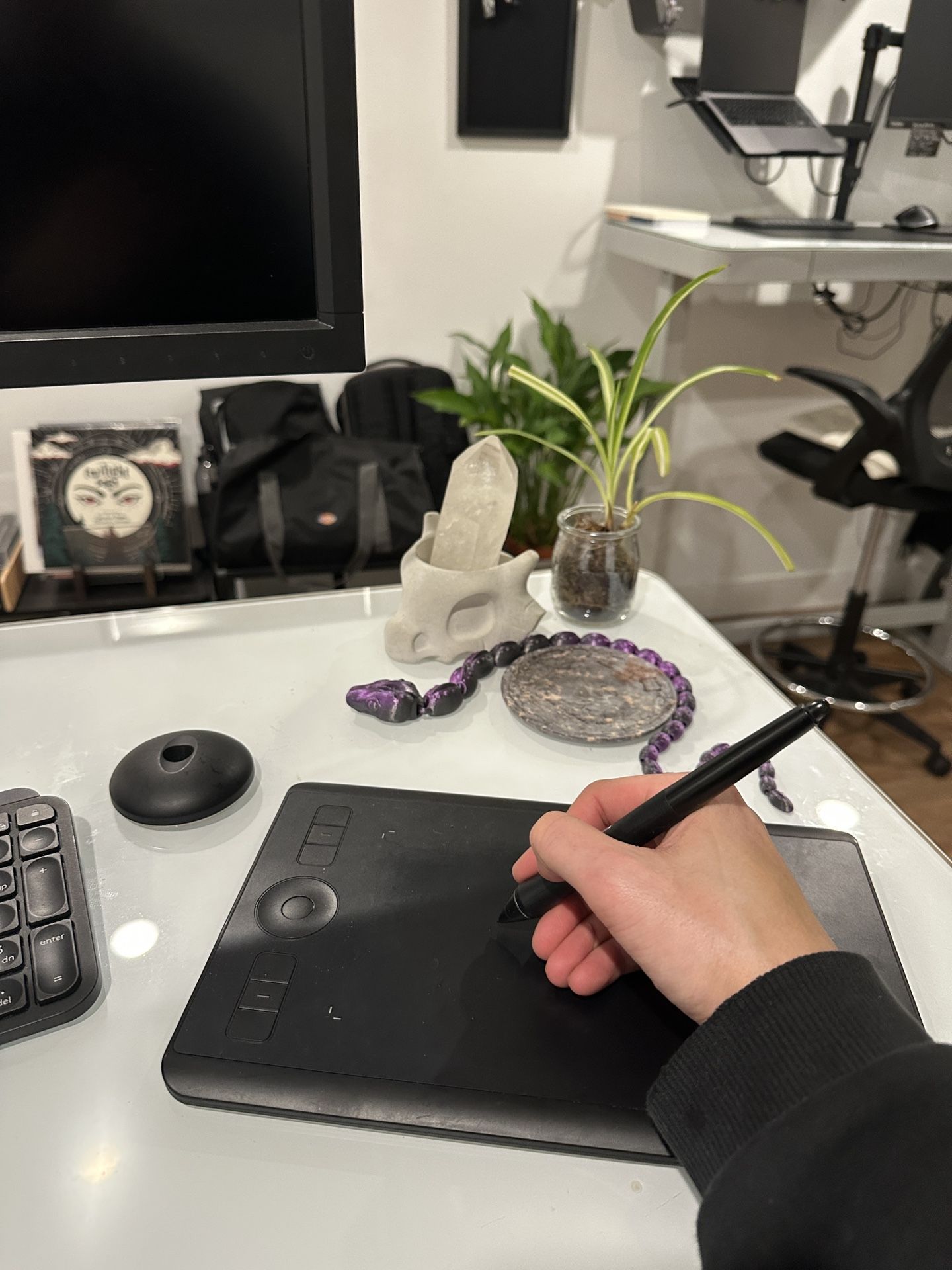 Wacom Intuos Pro Drawing Tablet
