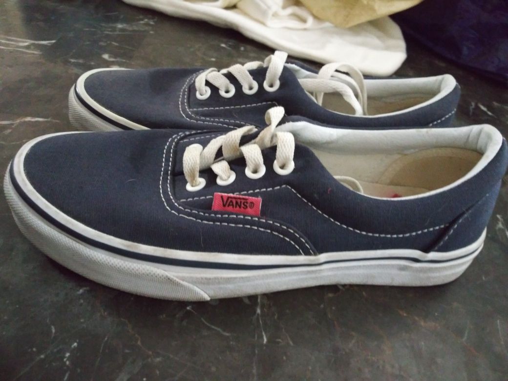 Vans size 5