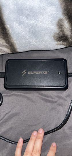 E bike charger Super73
