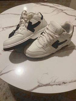 Off whites white/black