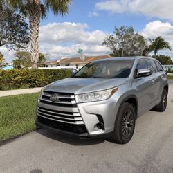2018 TOYOTA HIGHLANDER 