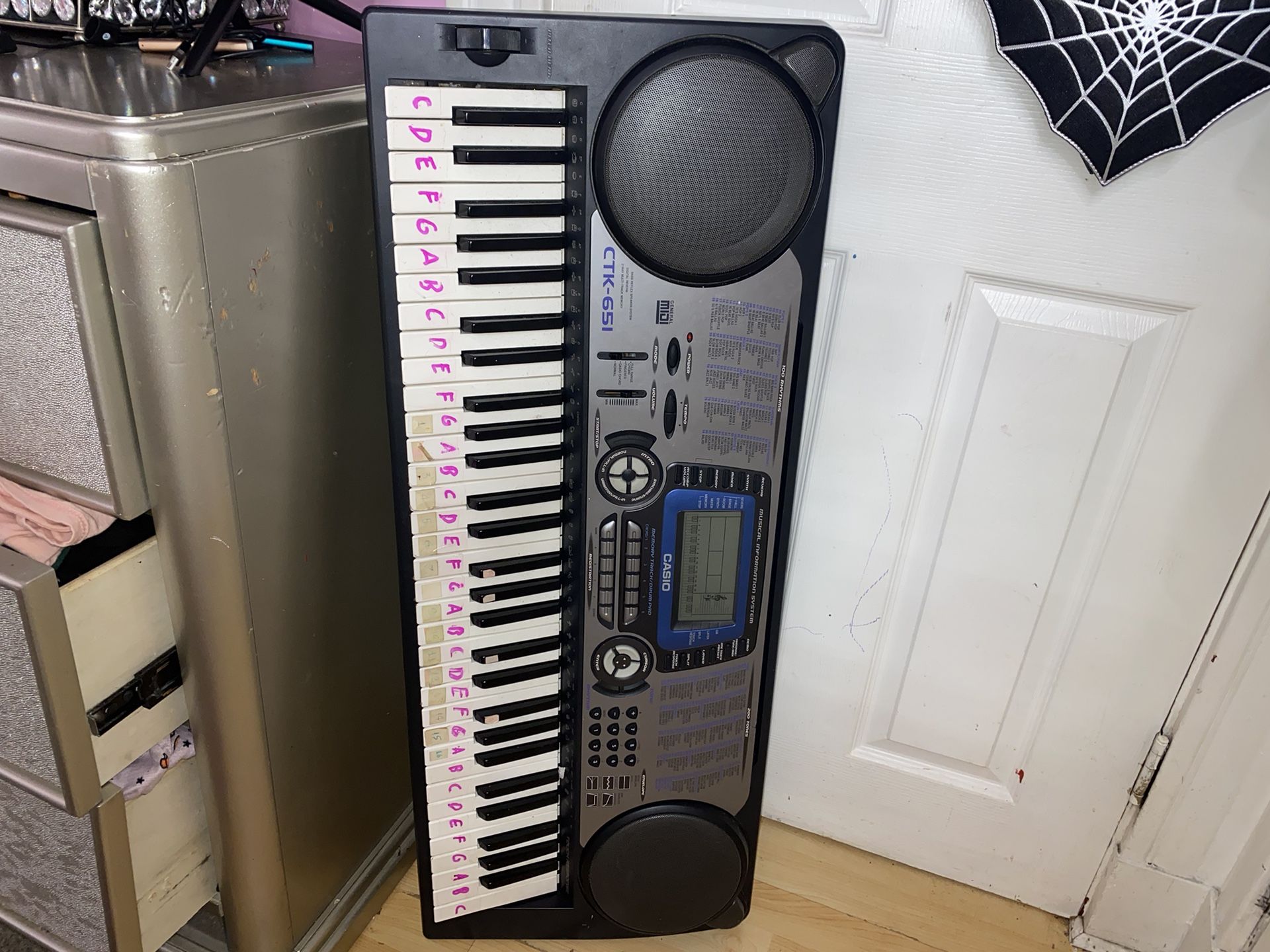 Casio keyboard piano