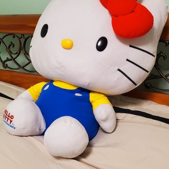 Hello Kitty Dodgers Stuffed Animal for Sale in Calimesa, CA - OfferUp