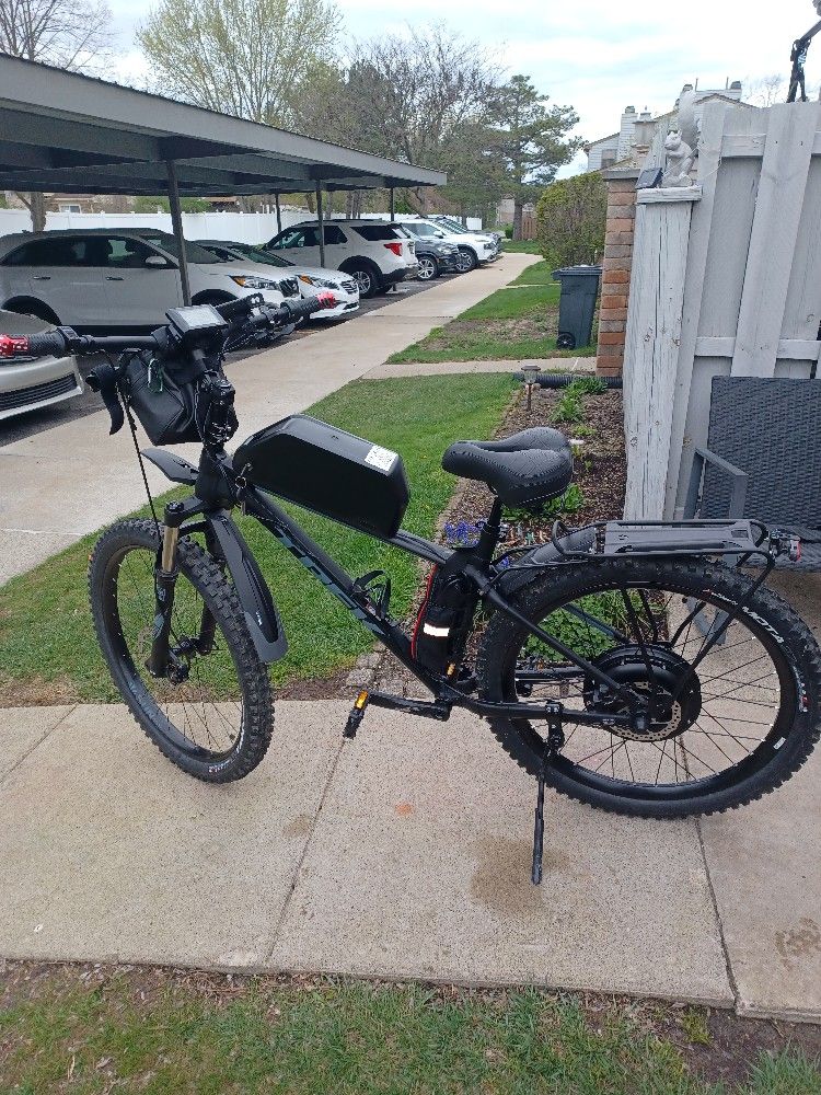 Electric Bike 2000w Trek Roscoe 7  45MPH 27.5 Wheels New Price Is Firm Don't Ask For Lower Price 