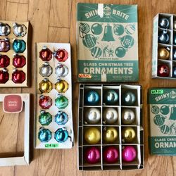 Over 100 Boxes of Great Vintage Glass Ornaments FOR SALE Crestwood 63126 Shop Local