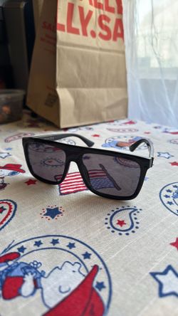 sunglasses GUCCI