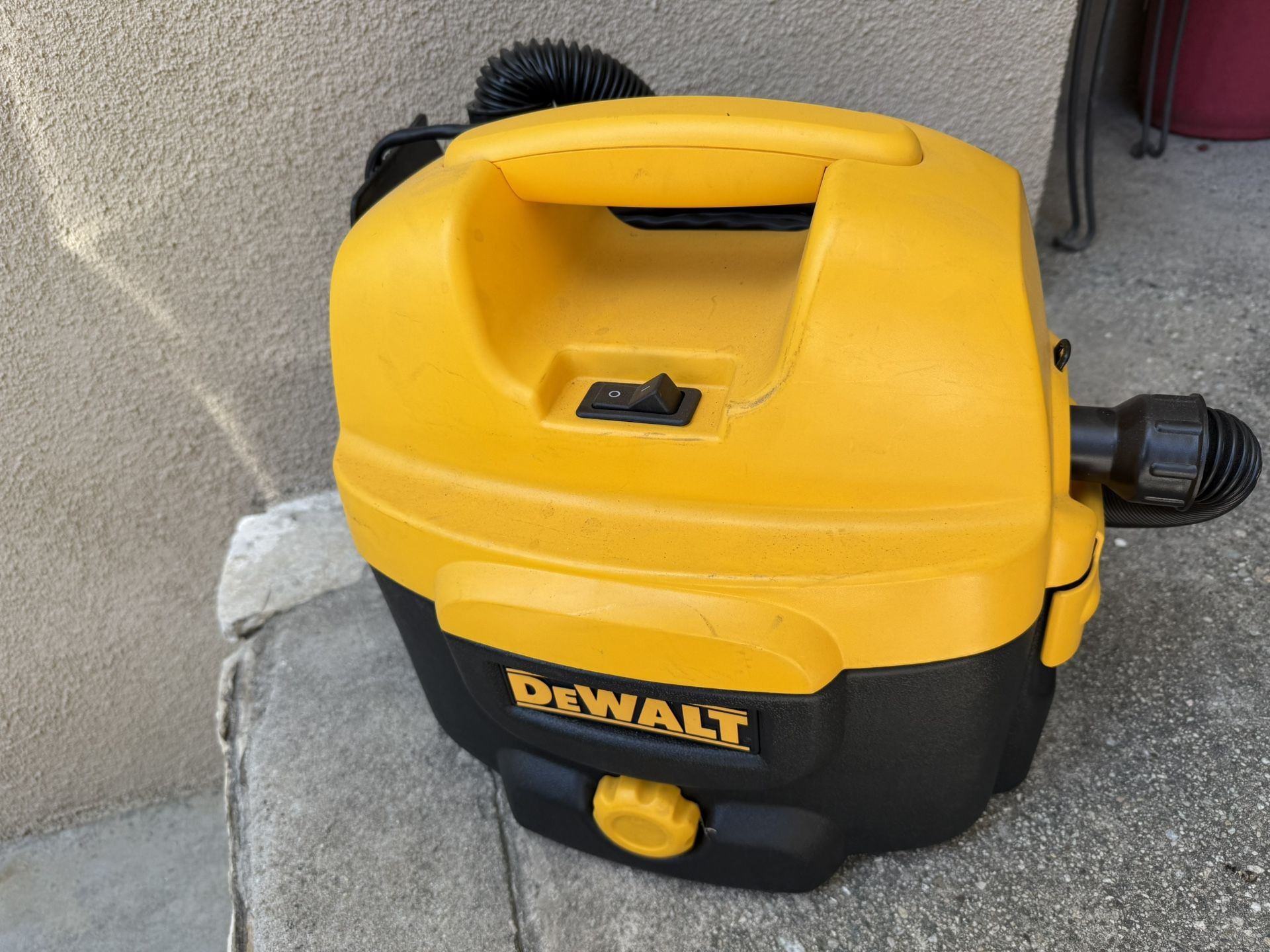 Dewalt Vacuum