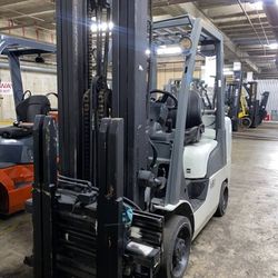 Nissan forklift for sale, cheap price 