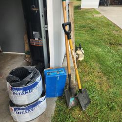 Roofing Material and Tools 