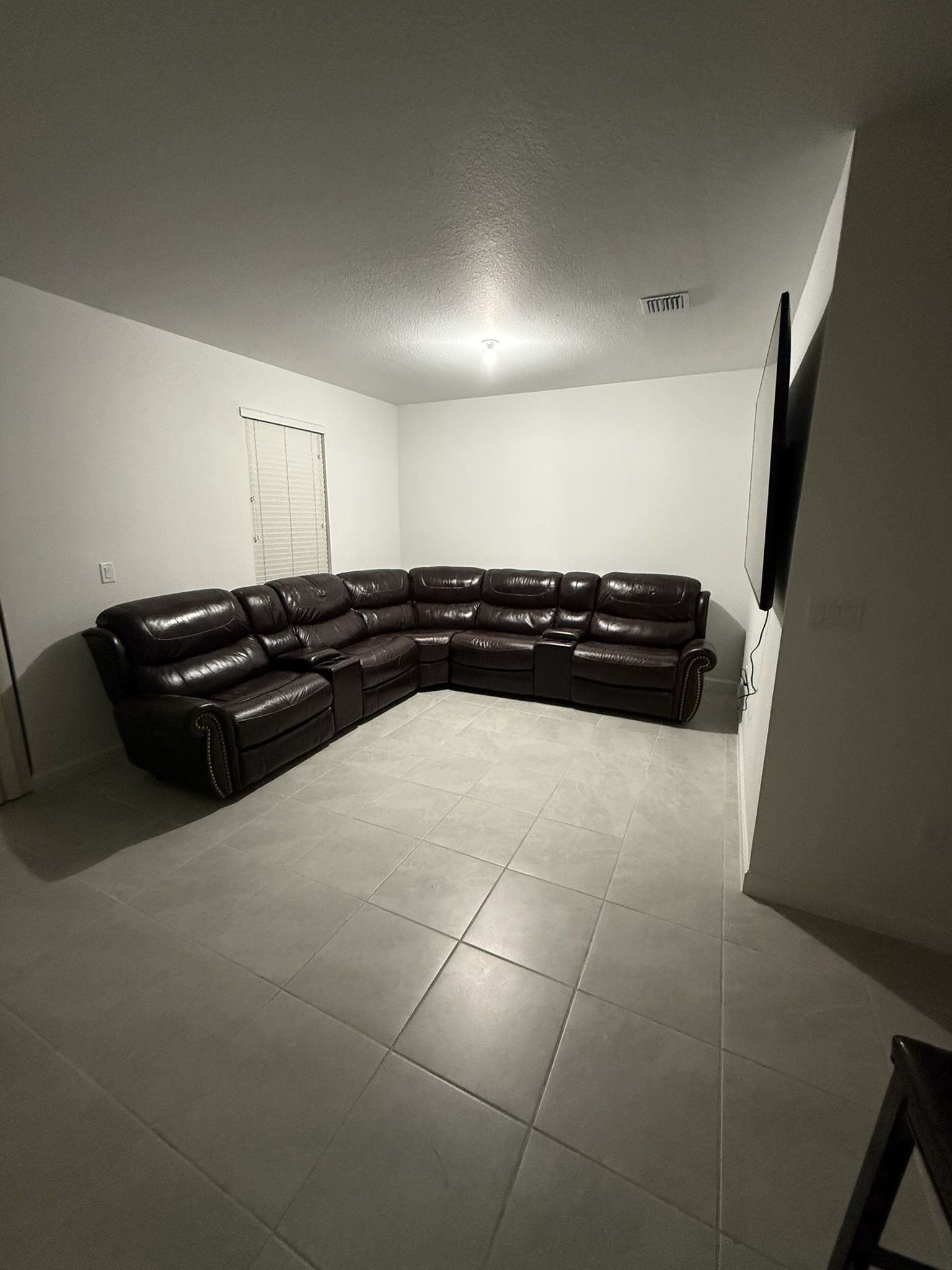 Sectional Reclining Leather Sofa
