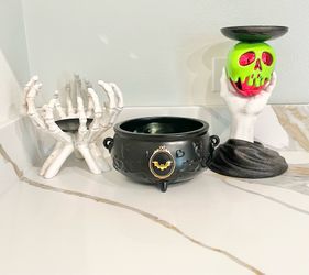 Halloween decor