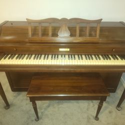 Baldwin Acoustic Piano
