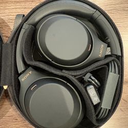Sony WH-1000XM4 Wireless Premium Noise Canceling Overhead Headphones