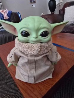 Star Wars The Child Baby Yoda Plush Figure