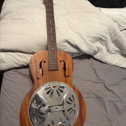 Gretsch Guitar G9200 resonator