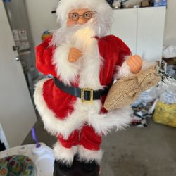 Musical Santa $20