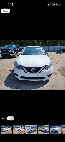 Nissan Sentra White Sedan